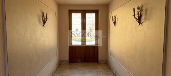 6 غرف نوم فيلا في San Germano Chisone, Italy رقم 165102 14