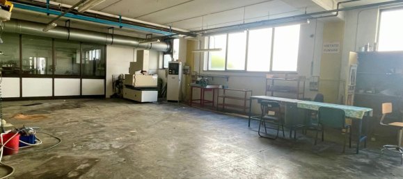  مستودع في Belluno, Italy 1430متر مربع رقم 137242 18