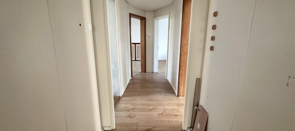 Apartamento de 4 habitaciónes en Solingen, Germany No. 26490 8