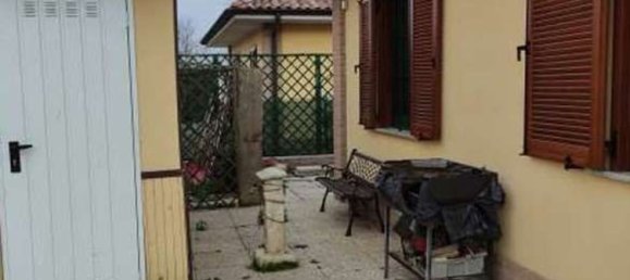 Villa de 6 habitaciónes en Roncaro, Italy No. 7660 7