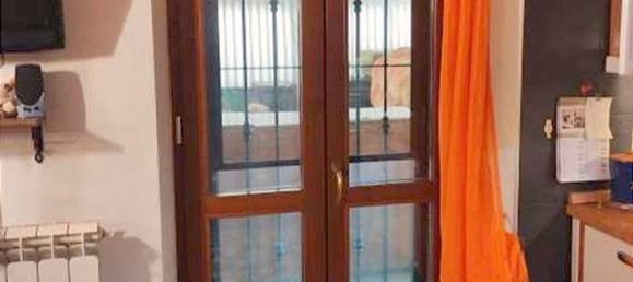 Villa de 6 habitaciónes en Roncaro, Italy No. 7660 16