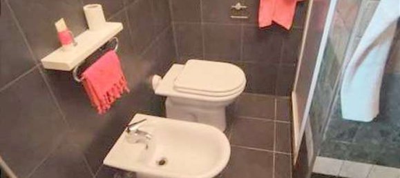 Villa de 6 habitaciónes en Roncaro, Italy No. 7660 10