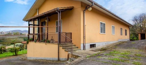 6-Zimmer Villa in San Cesareo, Italy, Nr. 17776 2