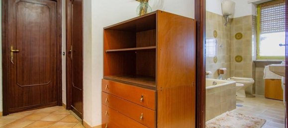 6-Zimmer Villa in San Cesareo, Italy, Nr. 17776 10