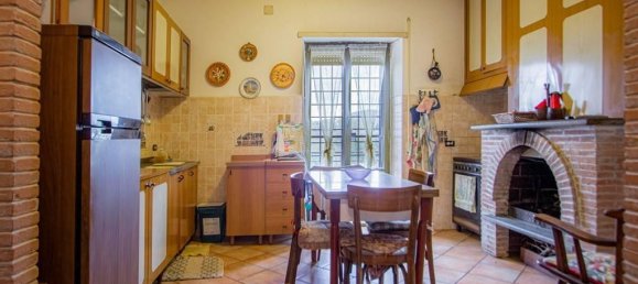6-Zimmer Villa in San Cesareo, Italy, Nr. 17776 8