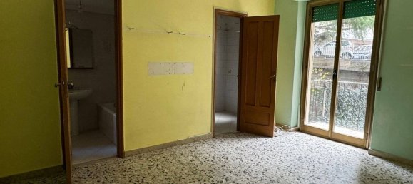 Apartamento de 6 habitaciónes en Caltanissetta, Italy No. 172209 8