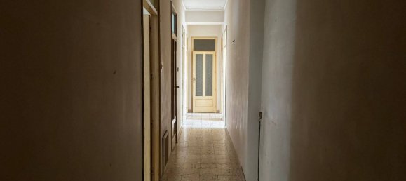 Apartamento de 6 habitaciónes en Caltanissetta, Italy No. 172209 3