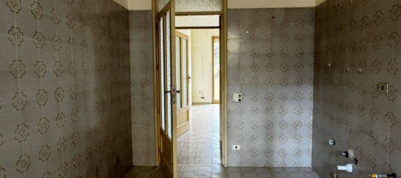 Apartamento de 6 habitaciónes en Caltanissetta, Italy No. 172209 19
