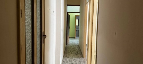 Apartamento de 6 habitaciónes en Caltanissetta, Italy No. 172209 14