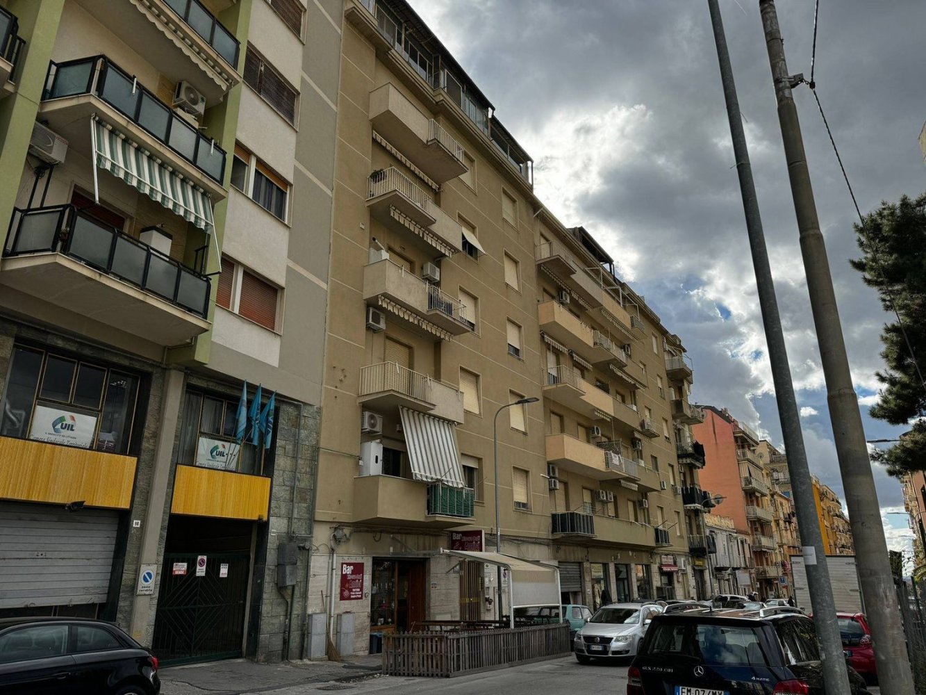 Apartamento de 6 habitaciónes en Caltanissetta, Italy No. 172209