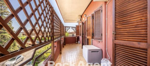 3 bedrooms House in Rome, Italy No. 334921 33