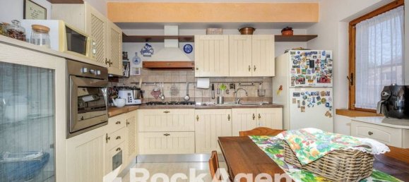 3 bedrooms House in Rome, Italy No. 334921 17