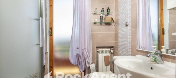 3 bedrooms House in Rome, Italy No. 334921 30