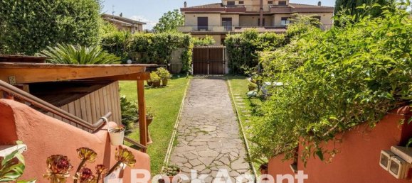 3 bedrooms House in Rome, Italy No. 334921 3