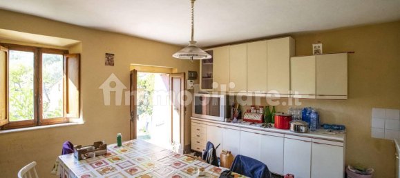 3 bedrooms House in Montepulciano, Italy No. 56400 17