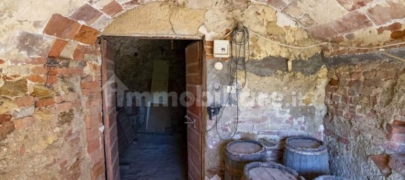 3 bedrooms House in Montepulciano, Italy No. 56400 15