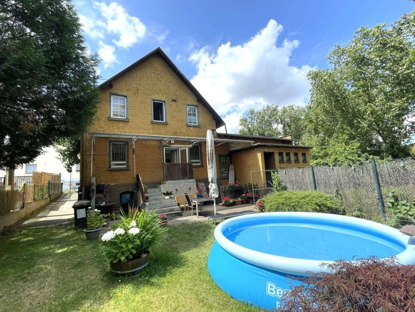 6 rooms Cafe / restaurant in Frankfurt am Main, Germany No. 331478