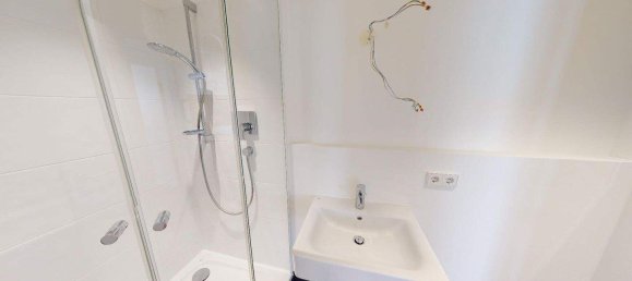 Квартира с 3 комнатами в Линц, Австрия № 120357 2