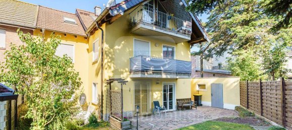 Adosado de 6 dormitorios en Euskirchen, Germany No. 371036 2