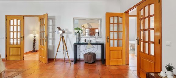 Villa de 4 dormitorios en Alvor, Portugal No. 128051 18