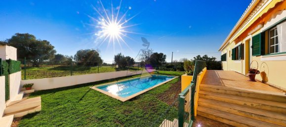 Villa de 4 dormitorios en Alvor, Portugal No. 128051 40