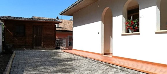 3غرفة شقة في L'Aquila, Italy رقم 169124 14