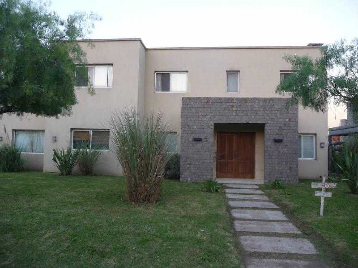 4 غرف نوم منزل في San Miguel, Argentina رقم 5764