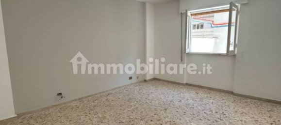 3 rooms Office in Palermo, Italy No. 122076 8