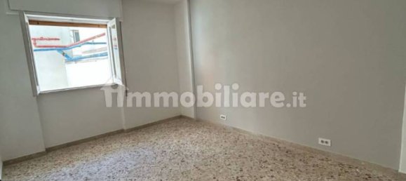 3 rooms Office in Palermo, Italy No. 122076 5