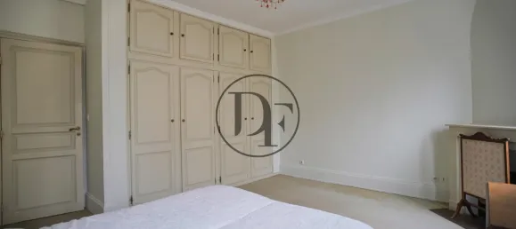 6 bedrooms House in Fontainebleau, France No. 319025 15