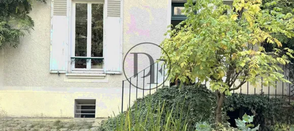 6 bedrooms House in Fontainebleau, France No. 319025 3