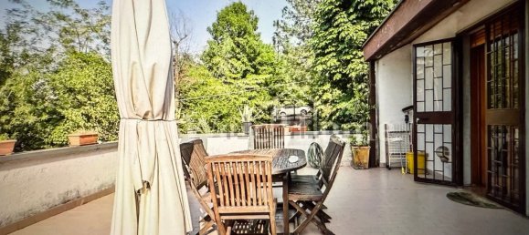 5 bedrooms Villa in Pianoro, Italy No. 321824 10