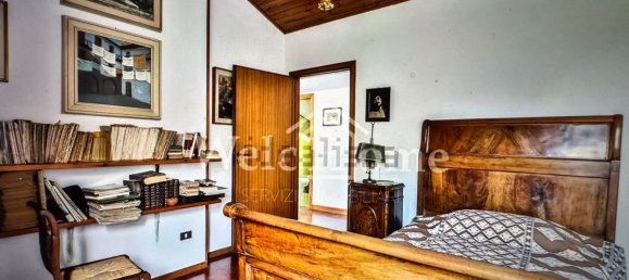 5 bedrooms Villa in Pianoro, Italy No. 321824 2