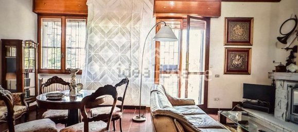 5 bedrooms Villa in Pianoro, Italy No. 321824 6