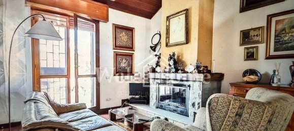 5 bedrooms Villa in Pianoro, Italy No. 321824 23