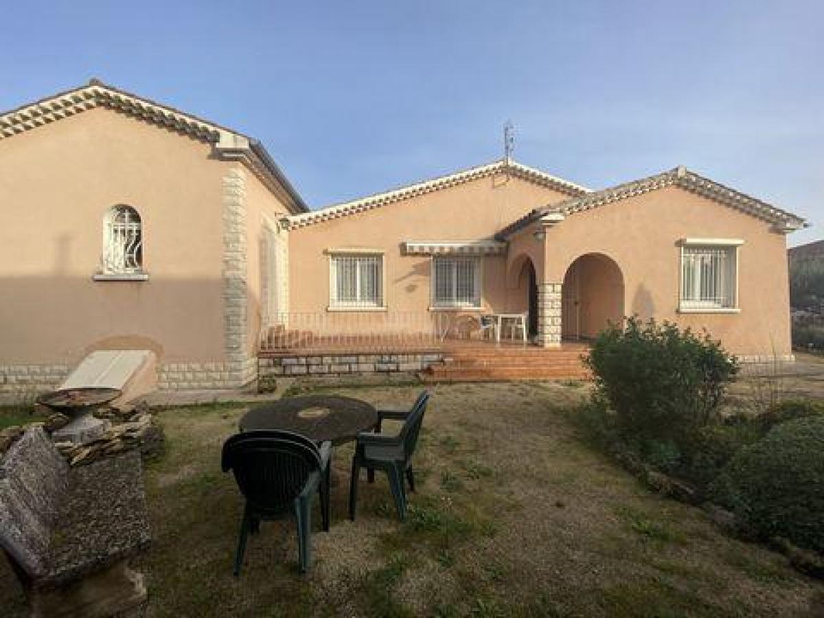 3 bedrooms House in Orange, France No. 9582