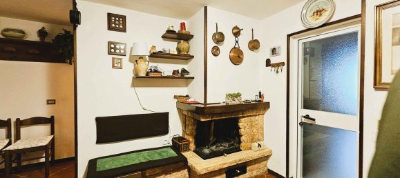 6 rooms Apartment in Arezzo, Italy No. 70402 19