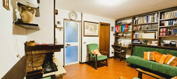 6 rooms Apartment in Arezzo, Italy No. 70402 28