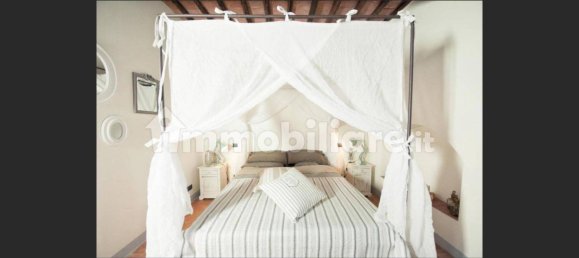 Квартира с 2 спальнями в Монтериджони, Италия № 136351 13