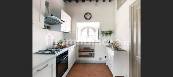 Квартира с 2 спальнями в Монтериджони, Италия № 136351 6