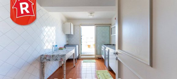 2 bedrooms Penthouse in Lecce, Italy No. 137948 11