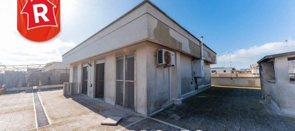 2 bedrooms Penthouse in Lecce, Italy No. 137948 30