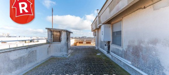 2 bedrooms Penthouse in Lecce, Italy No. 137948 32