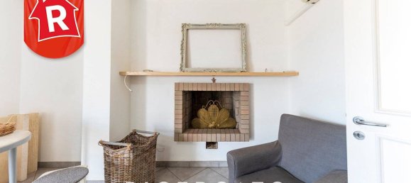 2 bedrooms Penthouse in Lecce, Italy No. 137948 5