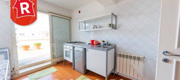 2 bedrooms Penthouse in Lecce, Italy No. 137948 12