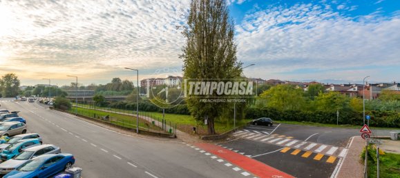 2 bedrooms Apartment in Moncalieri, Italy No. 83762 7