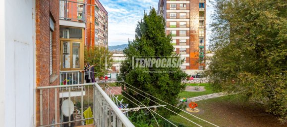 2 bedrooms Apartment in Moncalieri, Italy No. 83762 3