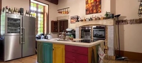 Casa de 5 dormitorios en Beaune, France No. 258672 6