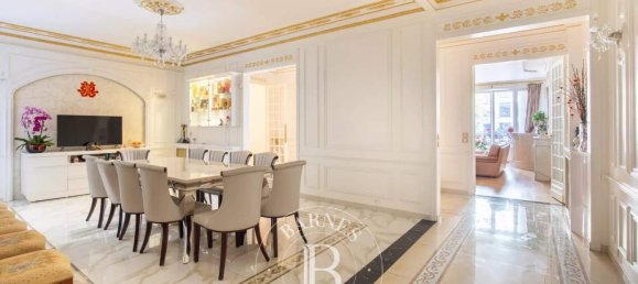 Квартира с 3 спальнями в Париж, Франция № 184757 8