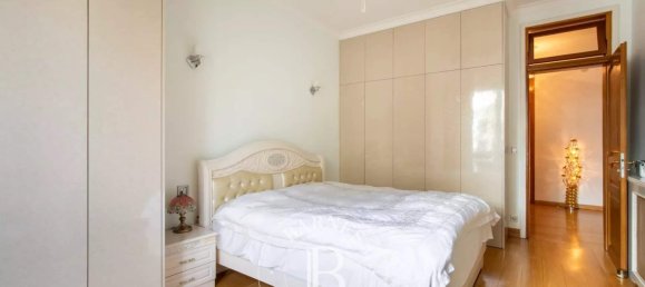 Квартира с 3 спальнями в Париж, Франция № 184757 13